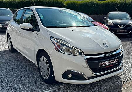 Peugeot 208 Signature *KLIMA*TEMP*NAVI*SHG*5-TRG*