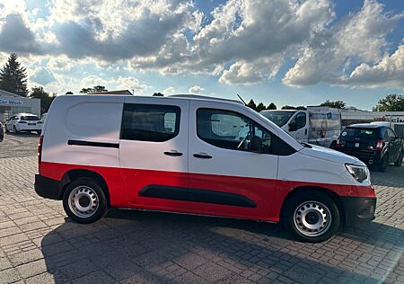 Opel Combo E 1.5 CDTI Cargo Doppelkabine-5 Sitze