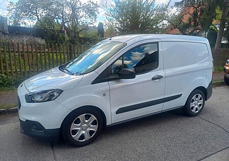Ford Courier