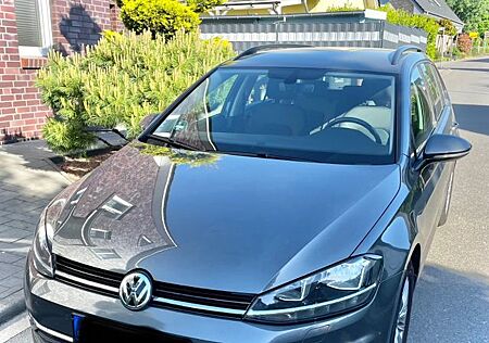 VW Golf Volkswagen 1.6 TDI SCR DSG Comfortline Variant Com...
