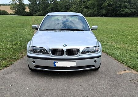 BMW 318i *E46*Sportpaket*Automatik*Schiebedach*