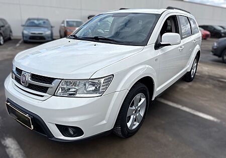 Fiat Freemont Urban"Anhängerkupplung"Display groß"