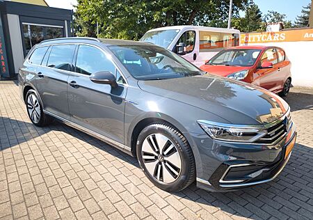 VW Passat Variant Volkswagen GTE/LED/1.Hd/Garantie