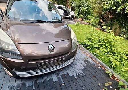 Renault Grand Scenic Dynamique dCi 130 Dynamique