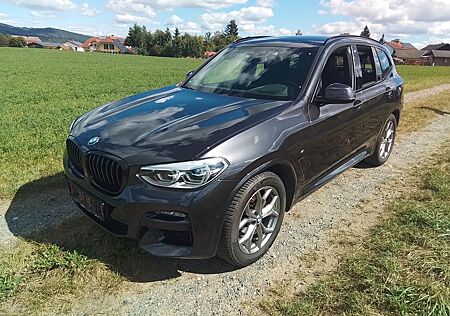 BMW X3 xDrive20d M SPORT AT M SPORT *Standhzg.*
