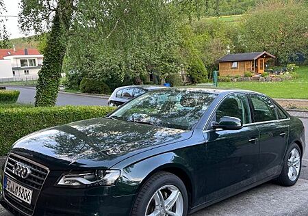 Audi A4 1.8 TFSI Attraction Attraction