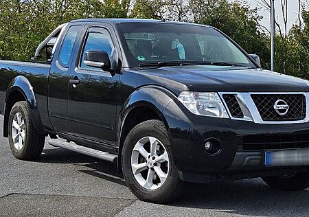 Nissan Navara Pickup King Cab SE 4X4 1.Hand