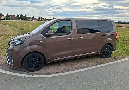 Toyota Pro Ace Proace (Verso) 2,0-l-D-4D 110kW L1 Family Co...