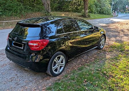 Mercedes-Benz A 200 CDI 4MATIC DCT -MB 100 Garantie