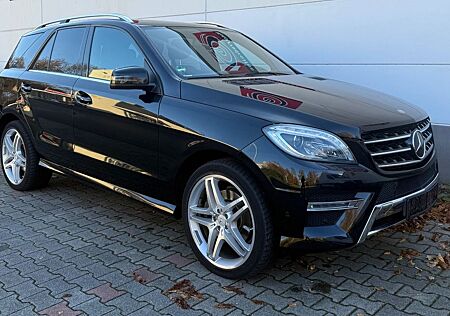 Mercedes-Benz ML 350 CDI BlueTec/Voll../Luft./21"/AMG-Line