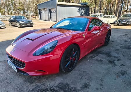 Ferrari California 4.3 V8 new service