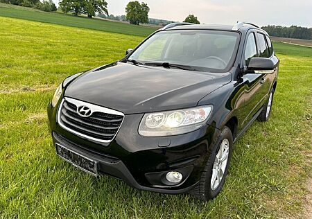 Hyundai Santa Fe 2.2 CRDi Comfort 4WD Automatik 7 sziter