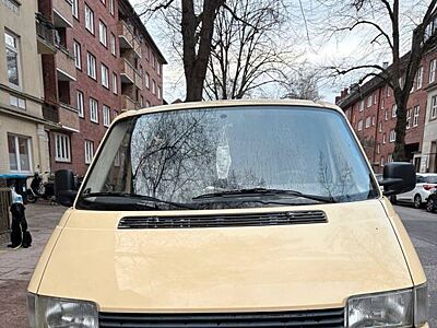 Volkswagen T4 Retro mit Ausbau