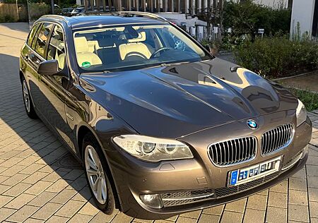 BMW 520d Touring BluePerformance Automatik Top Leder