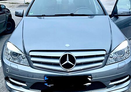 Mercedes-Benz C 200 AMG/NAVI/XENON/LEDER/TÜV/*SPRINGT NICHT AN