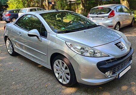 Peugeot 207 CC Platinum 120 Platinum