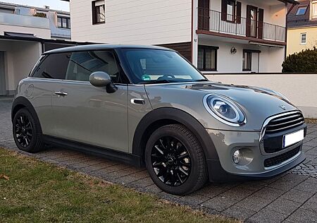 Mini ONE ,Chili,Nav,LED,Alu,SHZ,PDC,Sp.Sitz,Sp.LLR,uvm