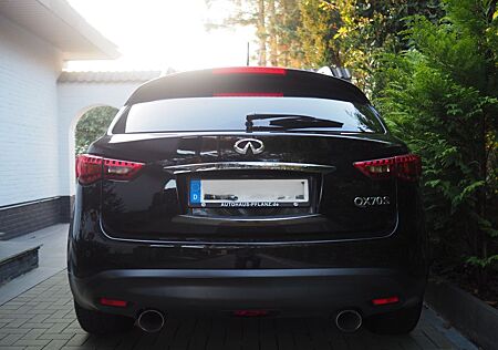 Infiniti QX70 30d S Design S Design