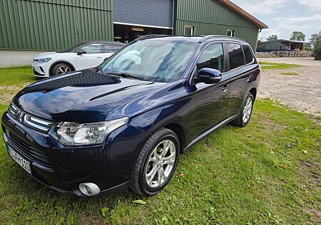Mitsubishi Outlander 2.2 DI-D 4WD TC-SST