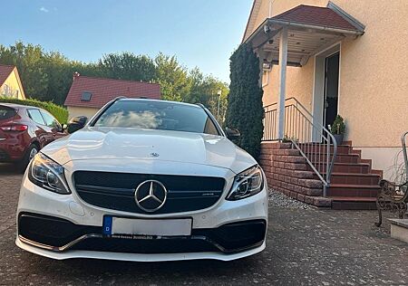 Mercedes-Benz C 63 AMG Mercedes-AMG C 63 S Voll..Bremse+ Reifen neu