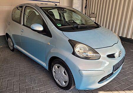 Toyota Aygo (X) gebraucht kaufen Toyota Aygo (X) Aygo AYGO Cool*KLIMA*TÜV NEU*2.BESITZ