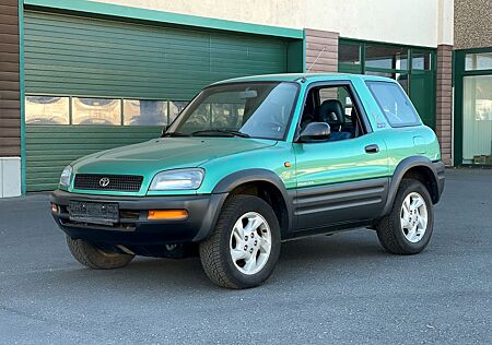 Toyota RAV 4 Fantasy 2,0*AHK*KLIMA*SAMMLER-ZUST*1.HAND!