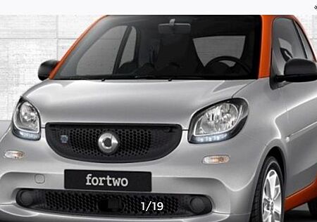 Smart ForTwo coupé 60kW EQ passion 22KW Schnellader