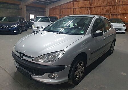 Peugeot 206 Grand Filou Cool
