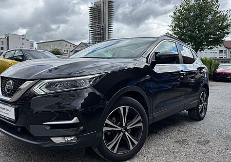 Nissan Qashqai 1.3 DIG-T DCT N-Connecta