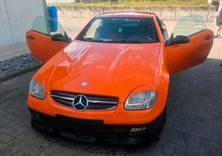Mercedes-Benz SLK 200 -