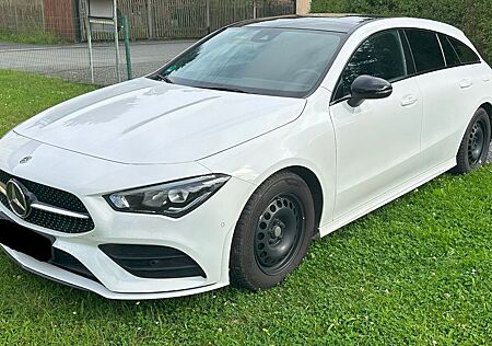Mercedes-Benz CLA 180 Shooting Brake -AMG Line