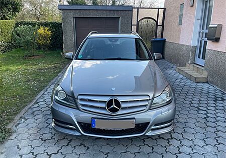 Mercedes-Benz C 220 CDI T BlueEFFICIENCY AVANTGARDE AVANTGARDE