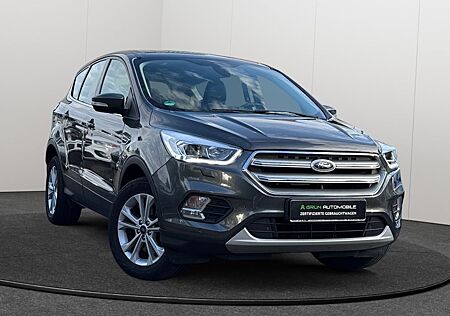 Ford Kuga Titanium*8Fach*Keyless*LED*Kamere*Teilleder