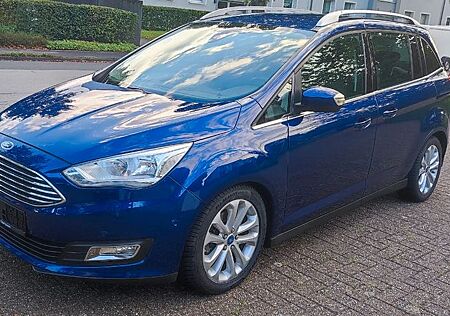 Ford Grand C-Max 2,0TDCi 110kW t Titaniu...