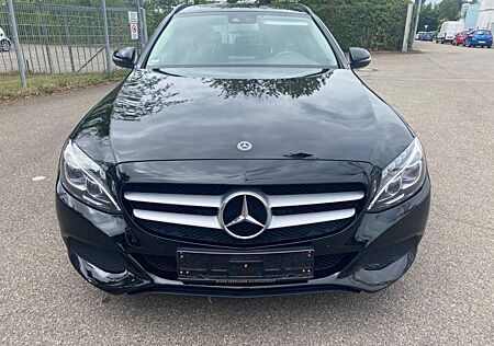 Mercedes-Benz C 200 T d G-Tronic Plus,LED.PDC.Navi,AHK