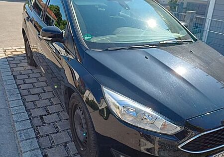 Ford Focus 1,5TDCi 88kW DPF Business Turnier Busi...