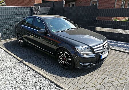 Mercedes-Benz C 250 CDI AMG Plus Night Paket