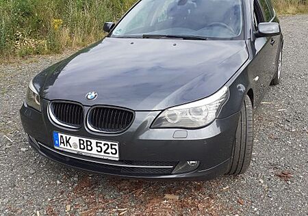 BMW 523i touring -