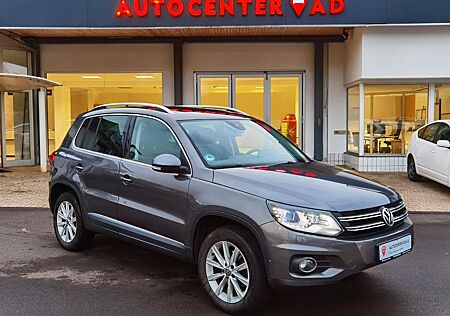 VW Tiguan Volkswagen 2.0 TDI °4Motion °Pano °Navi °Leder °AHK