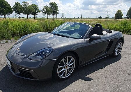 Porsche Boxster 718