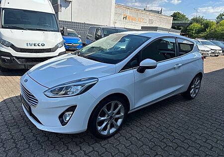 Ford Fiesta Titan*MFL*NAV*SHZ*ZAHN/TUV/AU/SERVICE NEU
