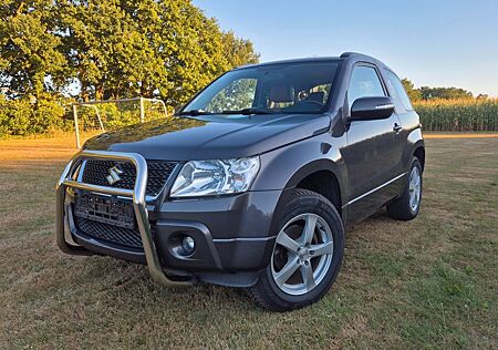 Suzuki Grand Vitara 2.4 3-Türer Top Zustand