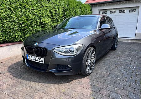 BMW 120d - M Paket, Alcantara, 19 Zoll, Xenon