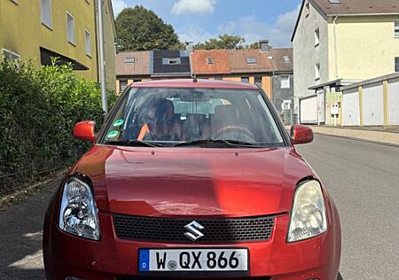 Suzuki Swift 1.5 / starten und losfahren