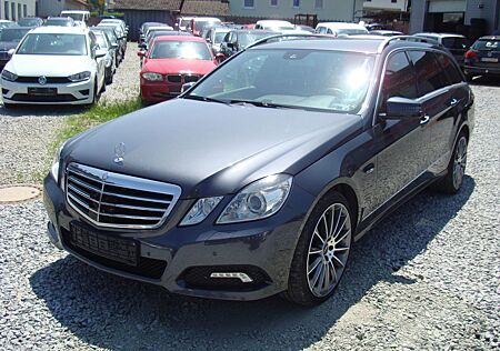 Mercedes-Benz E 300 E -Klasse T-Modell CDI BlueEfficiency