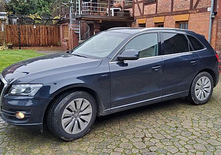 Audi Q5 2.0 TFSI hybr quat Pano, AHK