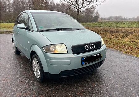 Audi A2 1.4 -