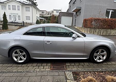 Audi A5 2.0 TDI S-Line, Leder, AHK, Quattro,