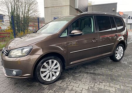 VW Touran Volkswagen 2.0 TDI 130kW DSG VollausstattungPanorama