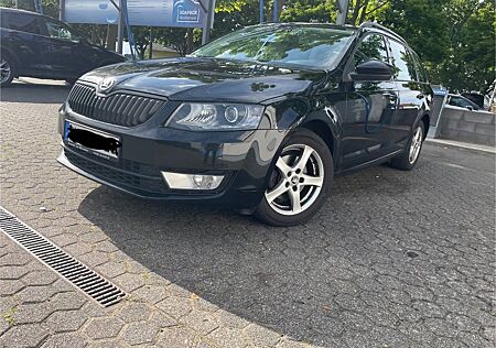 Skoda Octavia 1.6 TDI DSG Active Active